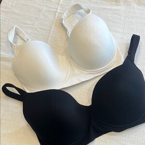 Elegant Black and White Bra Set